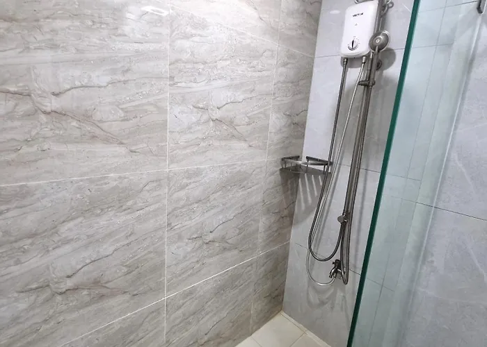 Newly Furnished In The Heart Of Quezon Near Philippine Hospitals