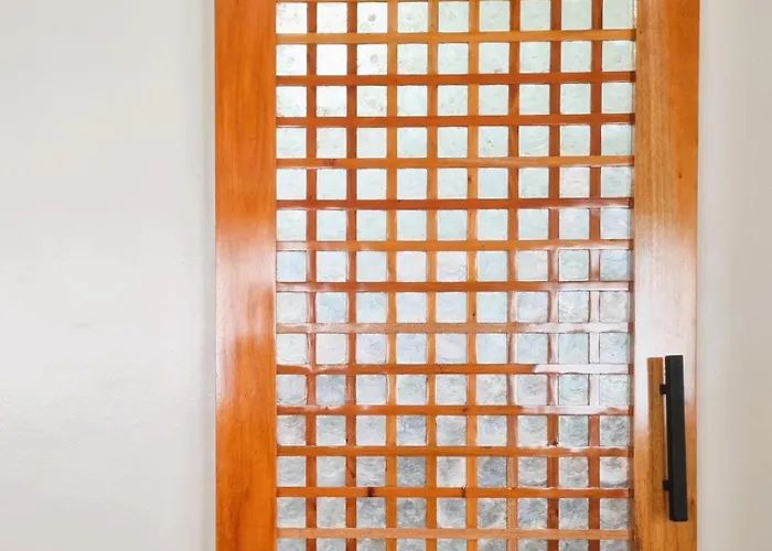 Newly Furnished In The Heart Of Quezon Near Philippine Hospitals Apartment *