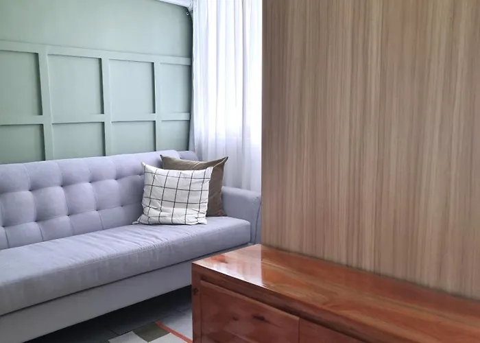 Newly Furnished In The Heart Of Quezon Near Philippine Hospitals