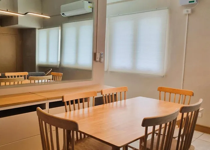 Newly Furnished In The Heart Of Quezon Near Philippine Hospitals Apartment Manila